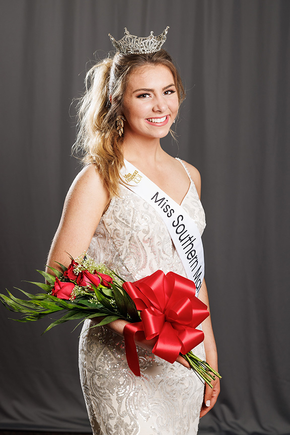 Miss Maryland Kayla Willing ('25) Competes in Miss America - Lancaster ...