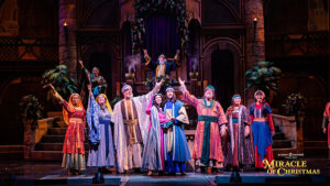 singing scene from Sight & Sound Theatres 'Miracle of Christmas'