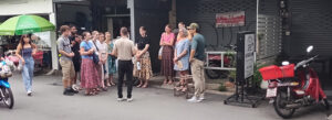 LBC students take in the culture of Thailand at the outdoor Hui Market. 